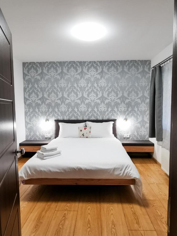 Cedar Crest Aparthotel